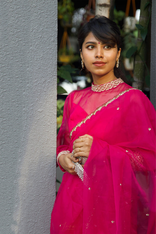 Pink Organza Scallop Saree