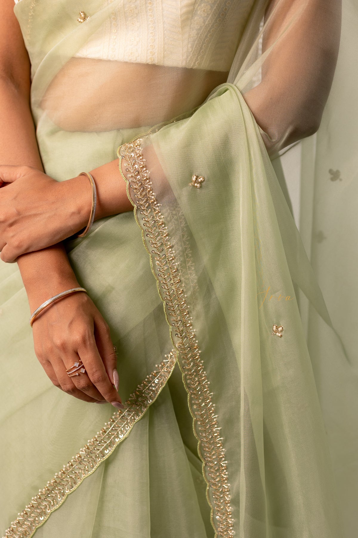 Light Apple Green Scallop Cut Bend Saree